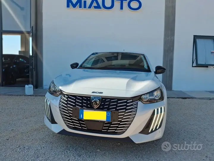 Peugeot 208 2026 photo 4