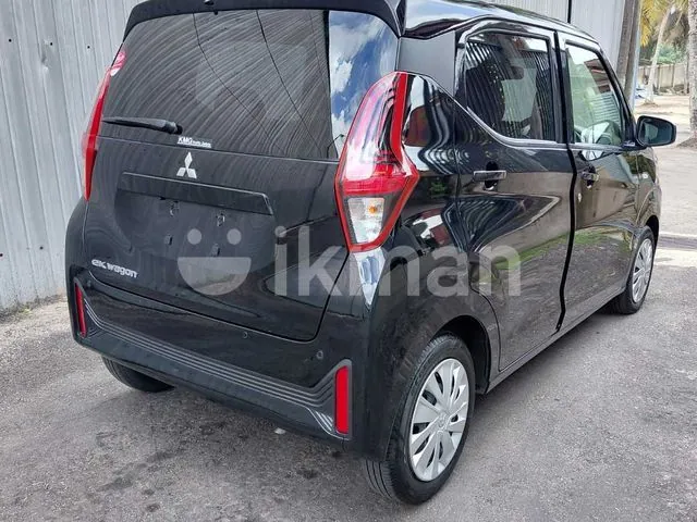 Mitsubishi Ek Wagon 2025 photo 5