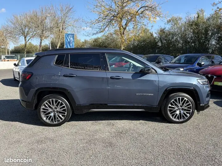 Jeep Compass 2025 photo 4