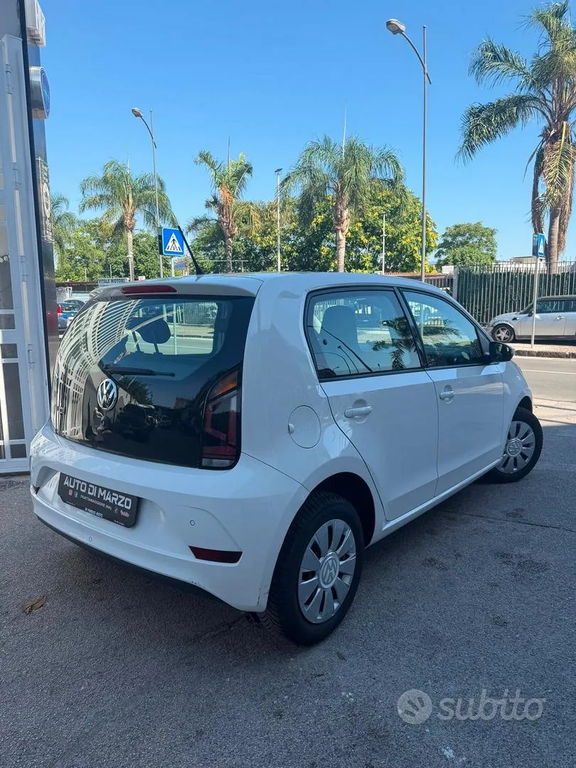 Volkswagen Up 2017 photo 3