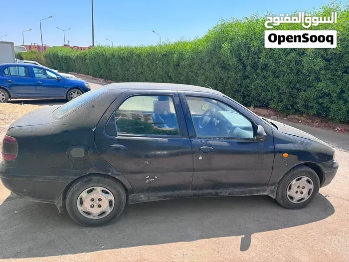 Fiat Sienna 2003 photo 4