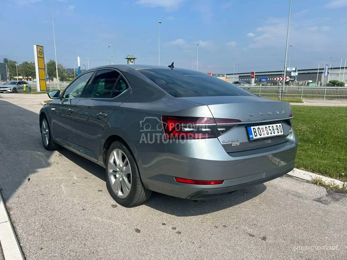 Skoda Superb 2020 photo 5