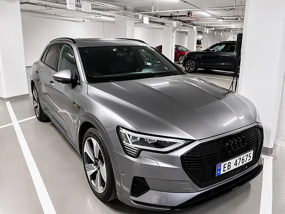 Audi E-Tron 2020 photo 2