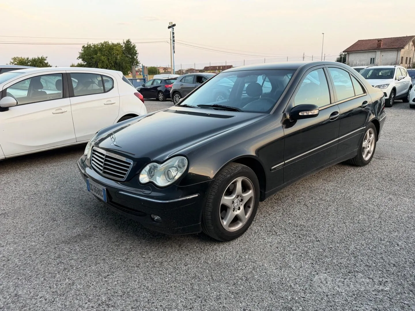 Mercedes-Benz C 220 2003 photo 4