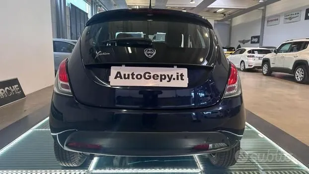 Lancia Ypsilon 2018 photo 5