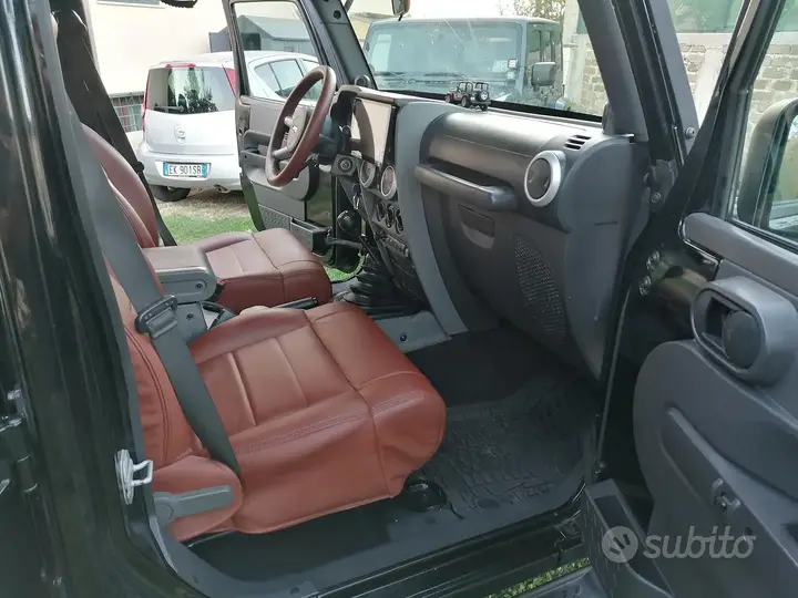 Jeep Wrangler 2010 photo 5