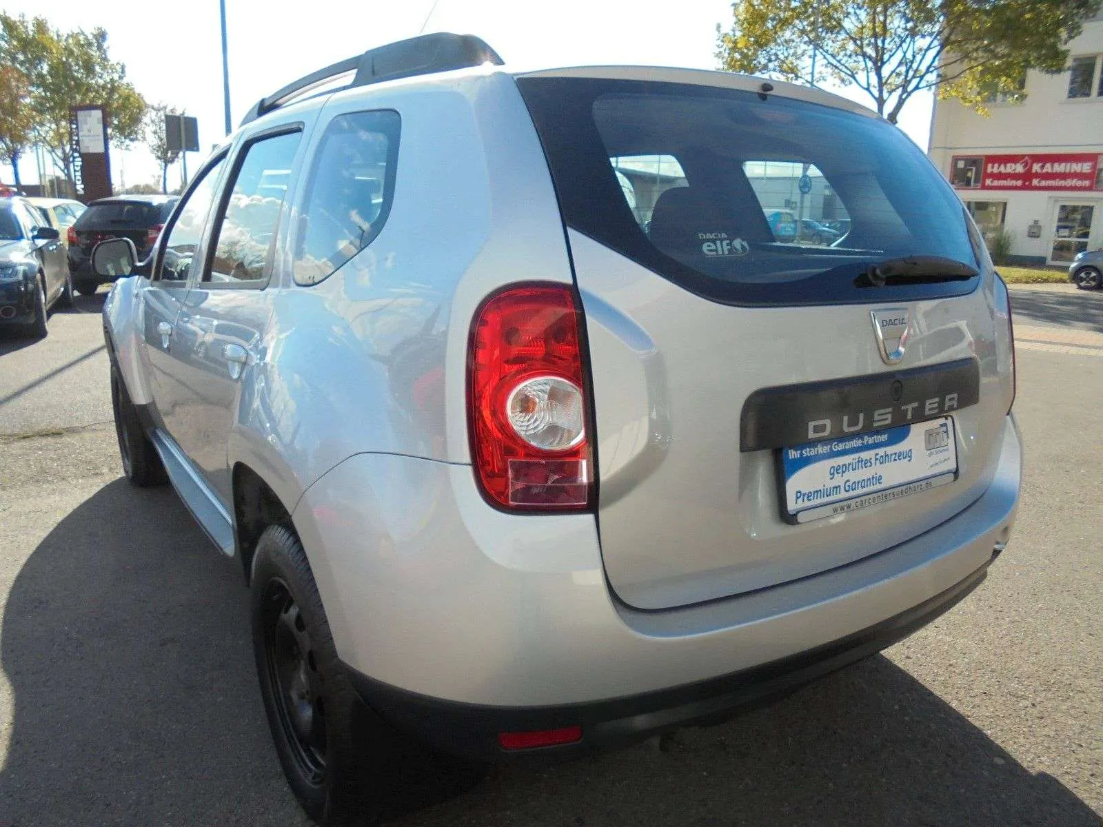 Dacia Duster 2011 photo 4