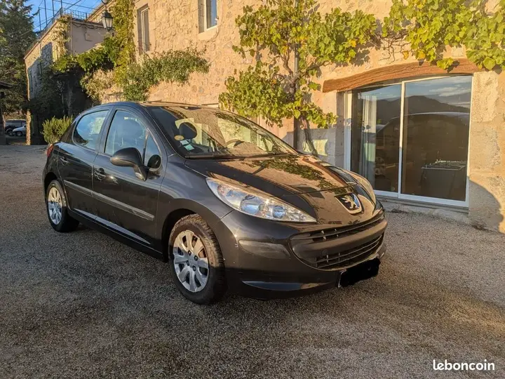 Peugeot 207