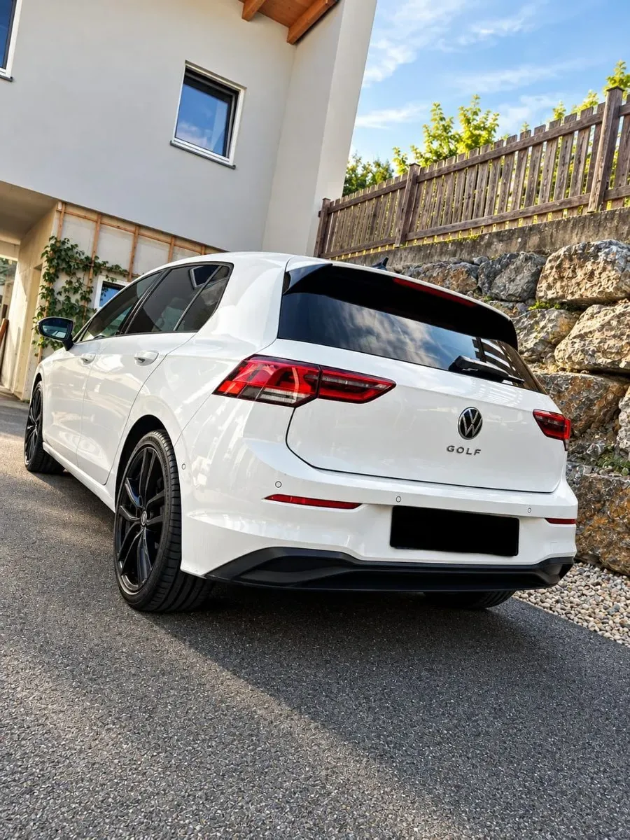 Volkswagen Golf 2022 photo 3