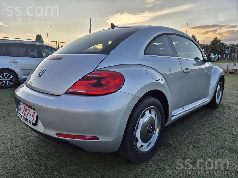 Volkswagen Beetle 2012 photo 5
