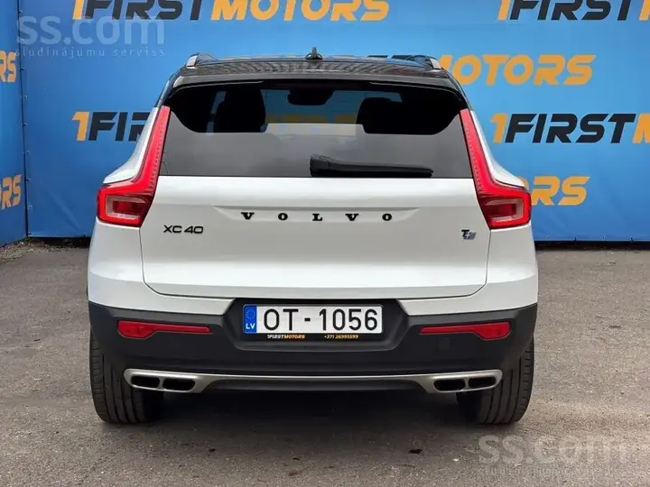 Volvo Xc40 2021 photo 4