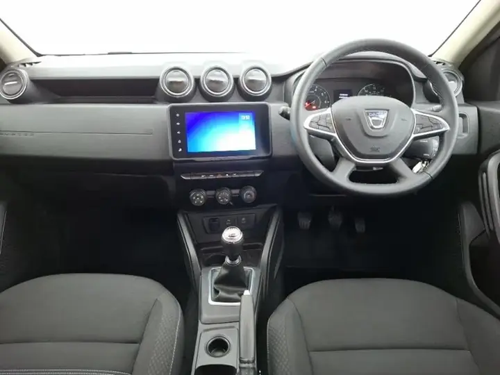 Dacia Duster 2022 photo 3