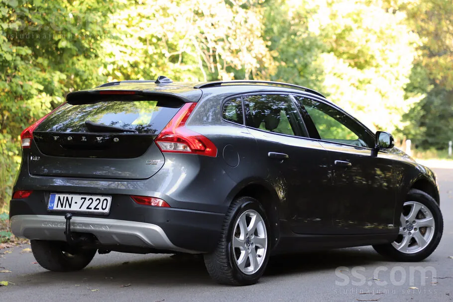 Volvo V40 2014 photo 4