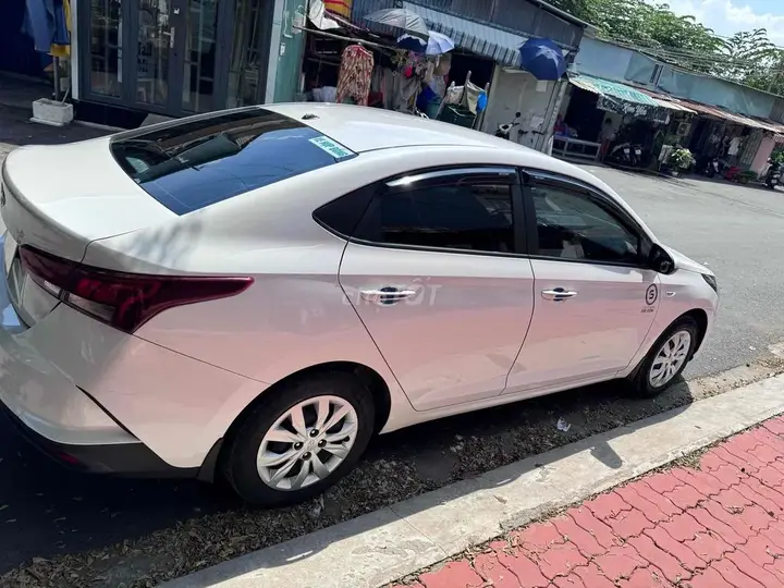 Hyundai Accent 2024 photo 3