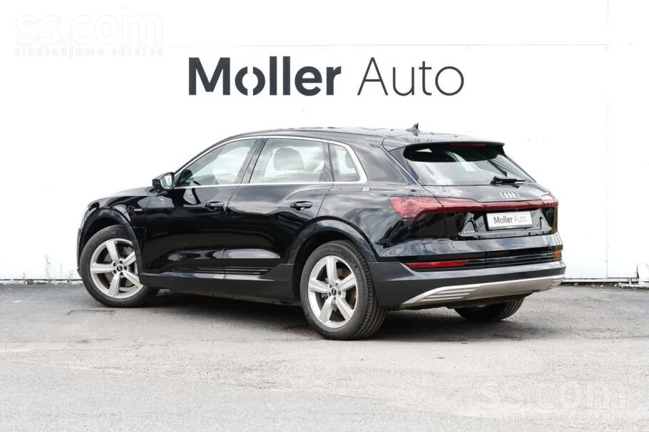 Audi E-Tron 2022 photo 2