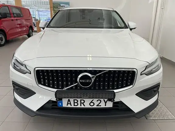Volvo V60 Cross Country 2020 photo 4