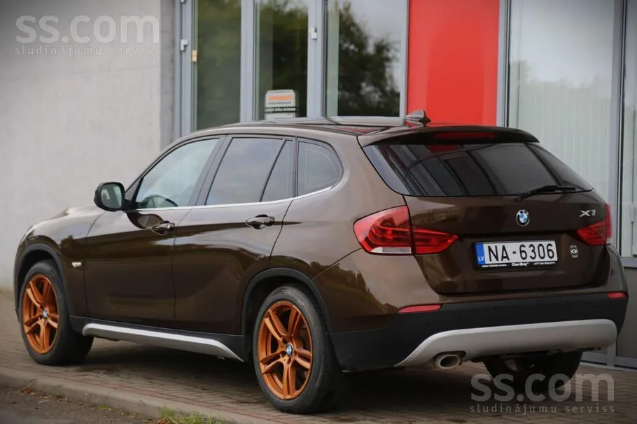 BMW X1 2010 photo 3