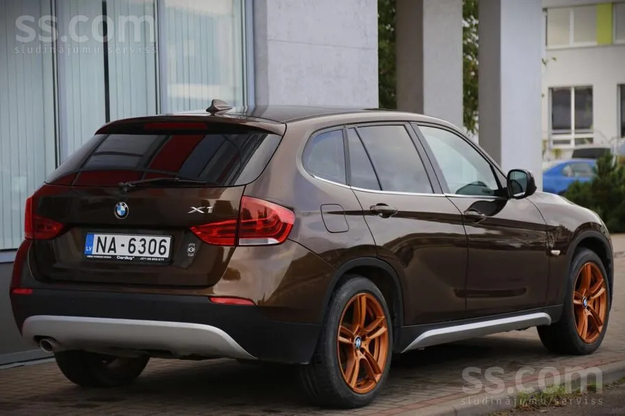 BMW X1 2010 photo 4