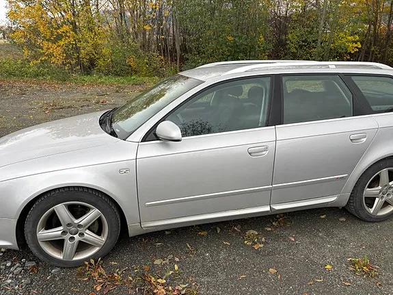 Audi A4 2008 photo 4