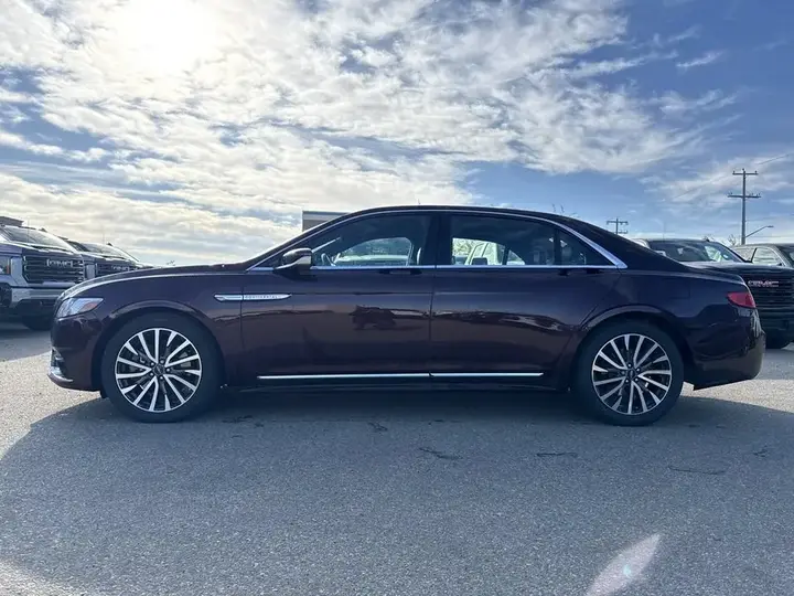 Lincoln Continental 2017 photo 5