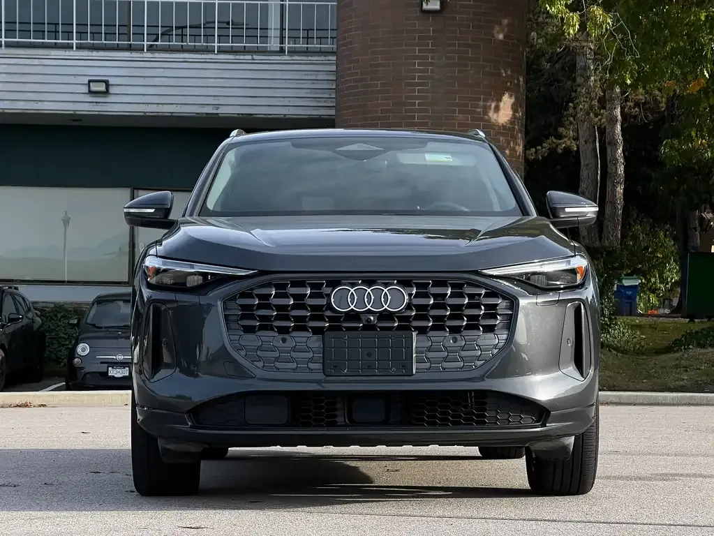 Audi Q5 2025 photo 3