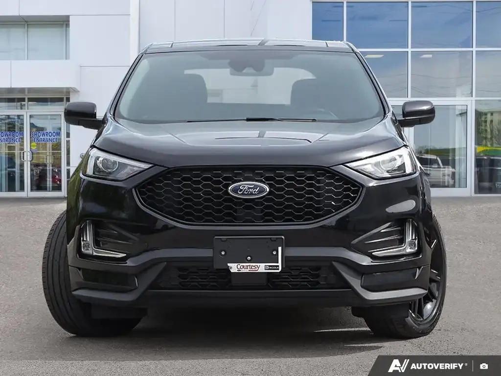 Ford Edge 2022 photo 2