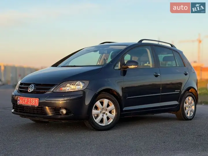 Volkswagen Golf Plus 2008 photo 4
