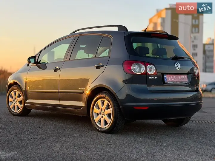 Volkswagen Golf Plus 2008 photo 3