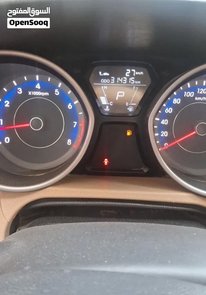Hyundai Elantra 2014 photo 2