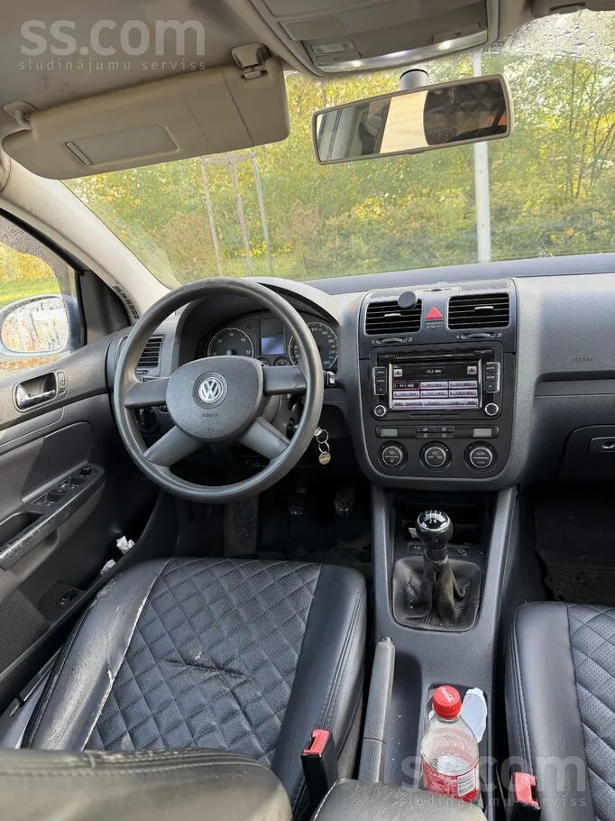 Volkswagen Golf 2004 photo 4