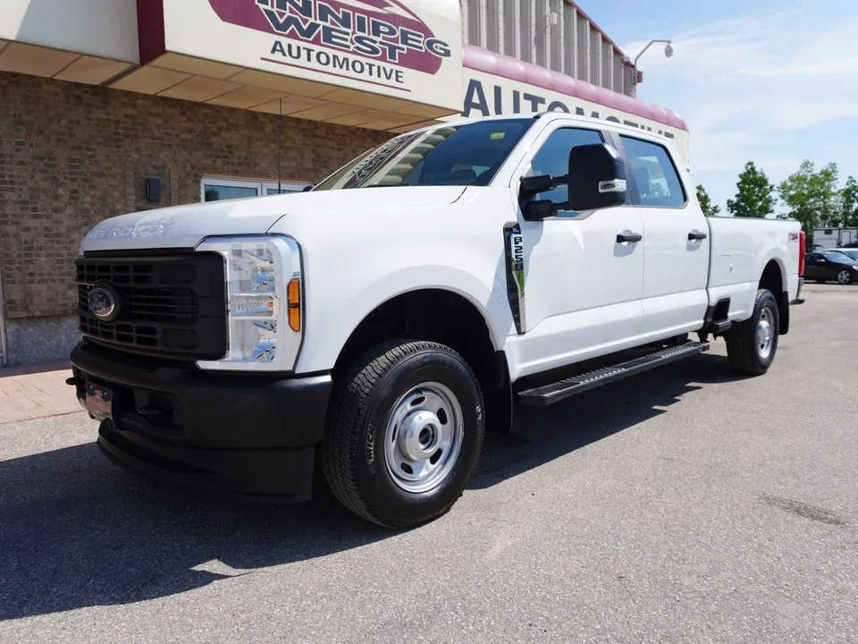 Ford F250 2024 photo 4