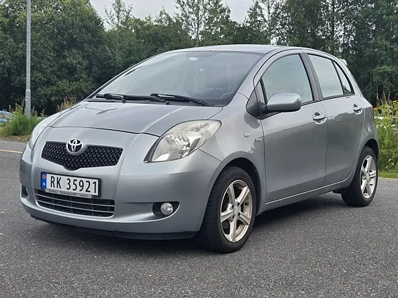 Toyota Yaris 2009 photo 3