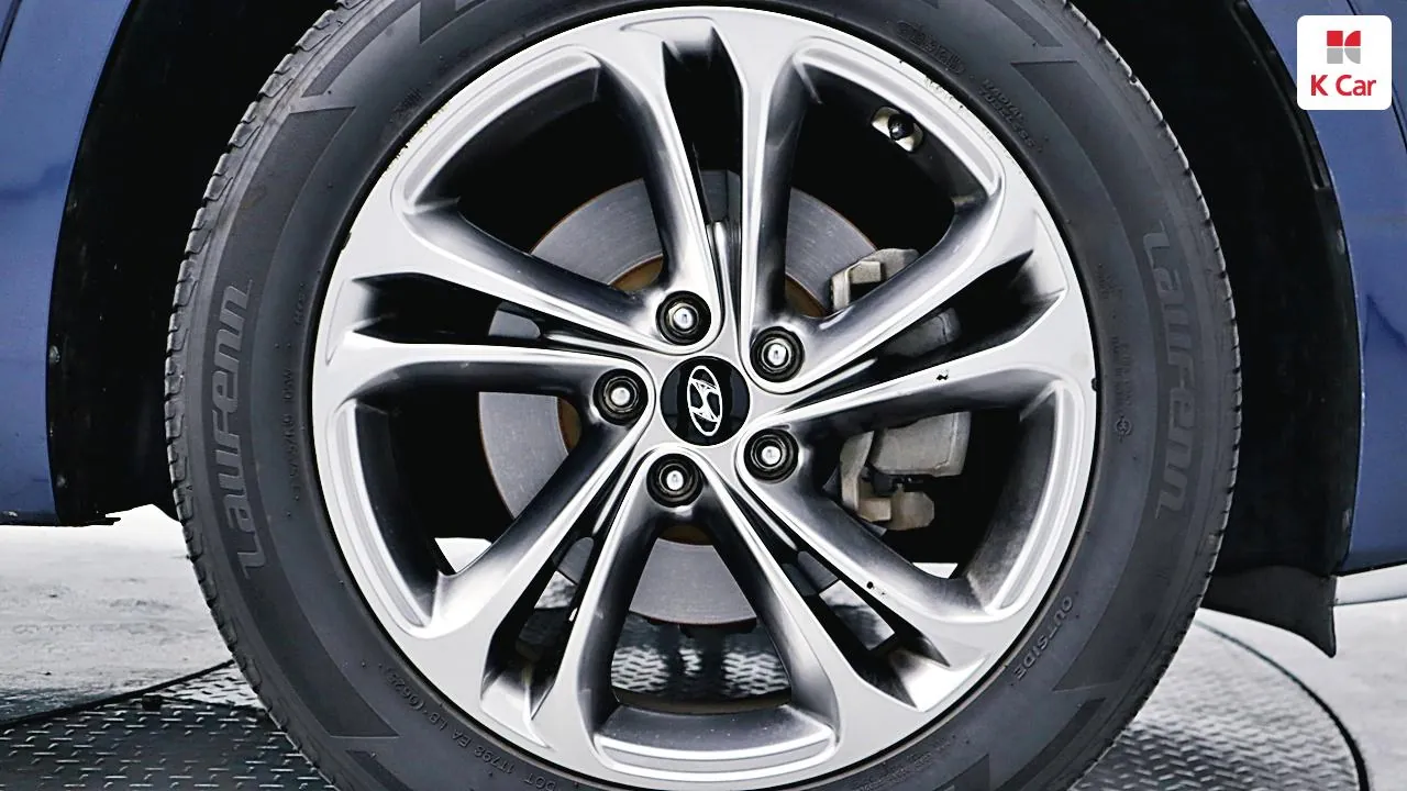 Hyundai Santa Fe 2019 photo 5