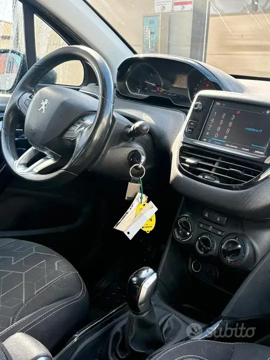 Peugeot 2008 2020 photo 5
