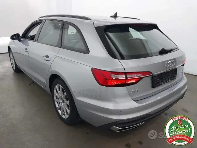 Audi A4 Avant 2023 photo 3