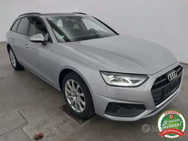 Audi A4 Avant 2023 photo 2
