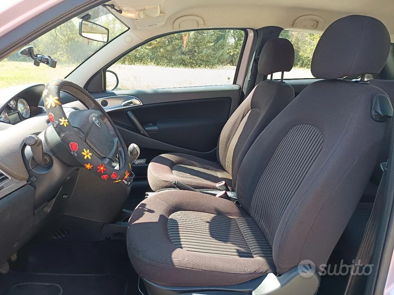 Lancia Ypsilon 2011 photo 5