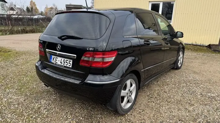 Mercedes-Benz B180 2008 photo 4
