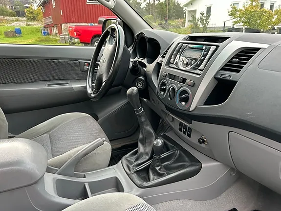 Toyota Hilux 2011 photo 3