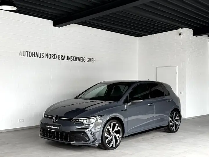 Volkswagen Golf Viii