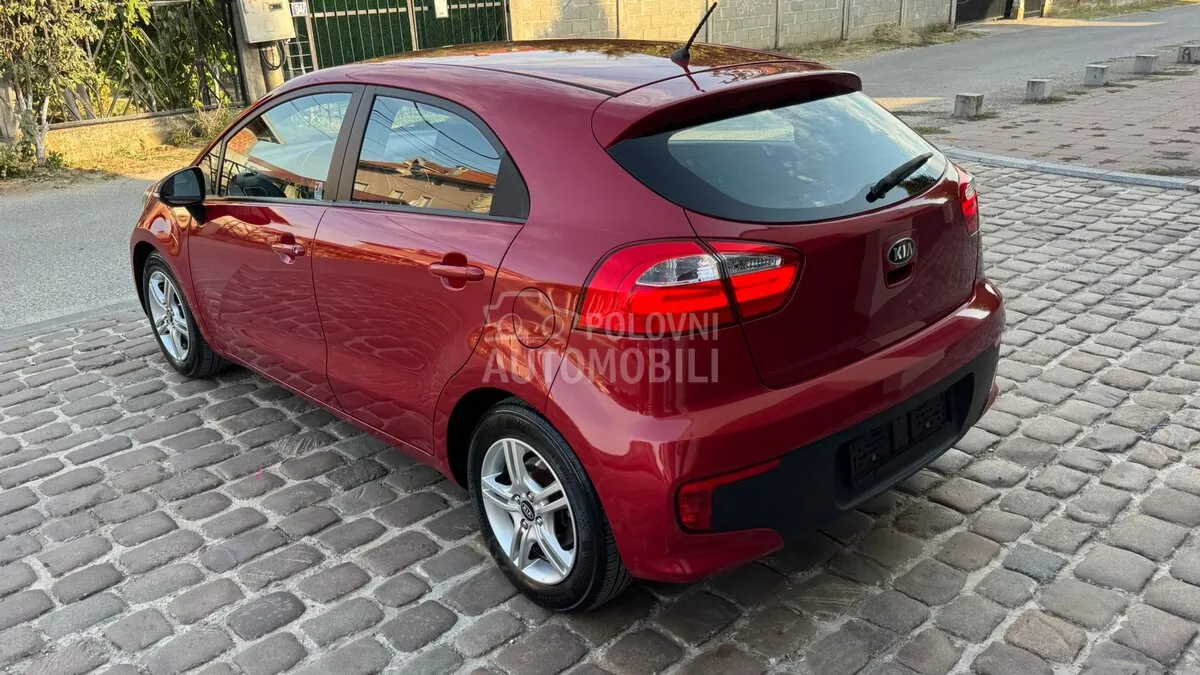 Kia Rio 2016 photo 3