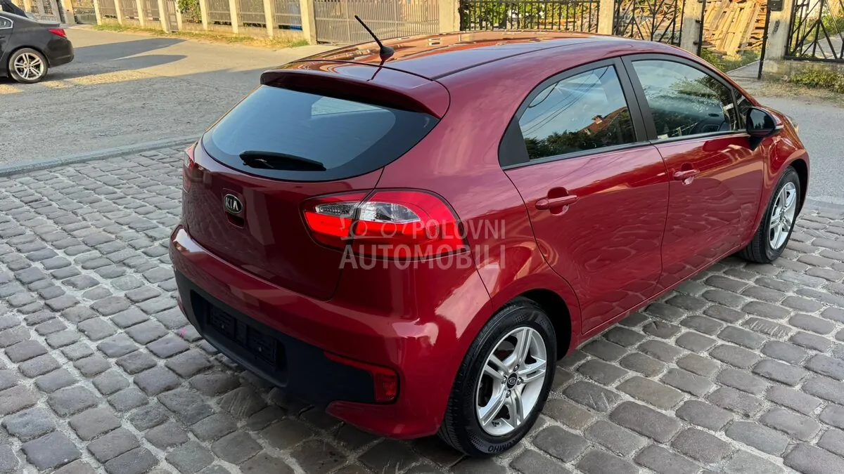 Kia Rio 2016 photo 4