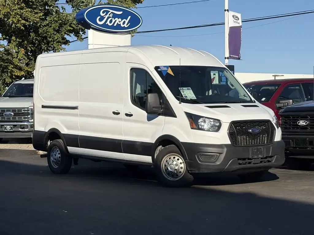 Ford Transit Cargo Van 2025 photo 3