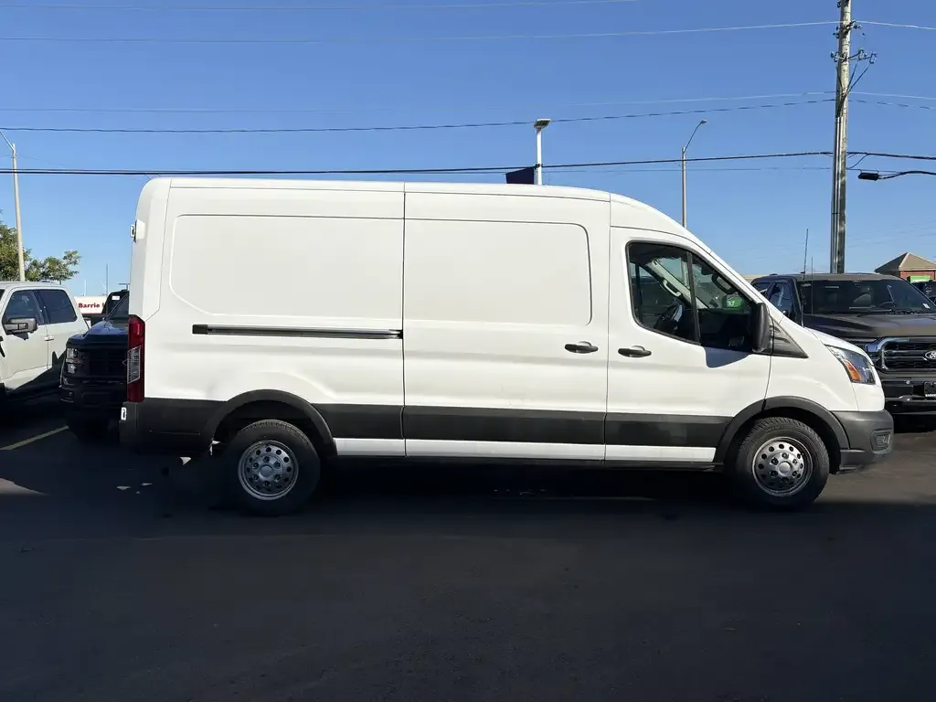 Ford Transit Cargo Van 2025 photo 5