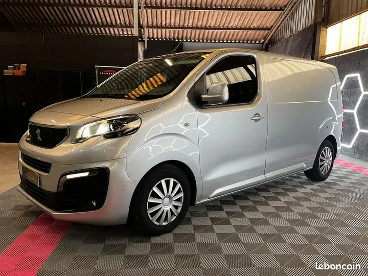 Peugeot Expert Combi 2018 photo 3