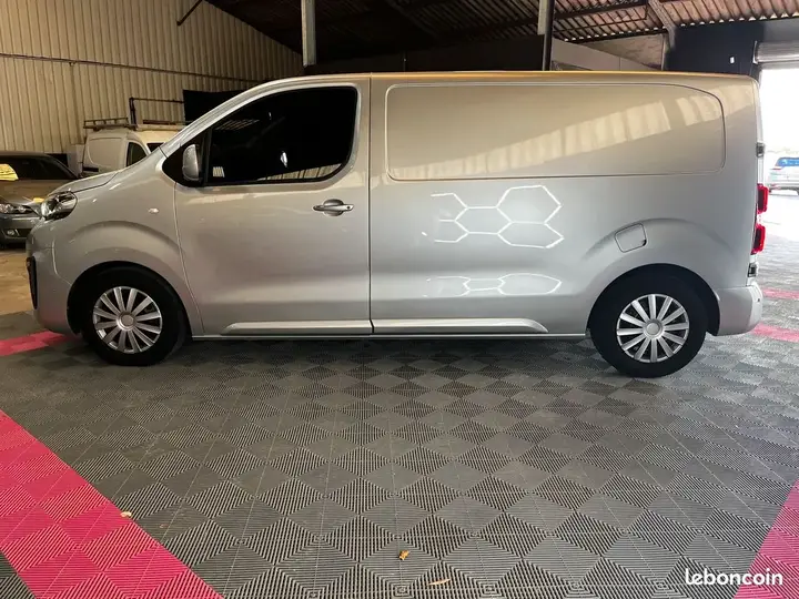 Peugeot Expert Combi 2018 photo 4