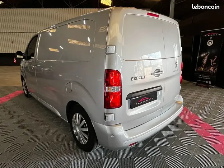 Peugeot Expert Combi 2018 photo 5