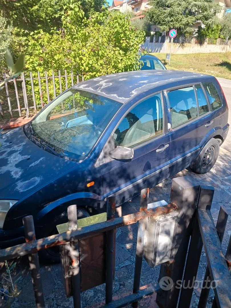 Ford Fusion 2005 photo 2