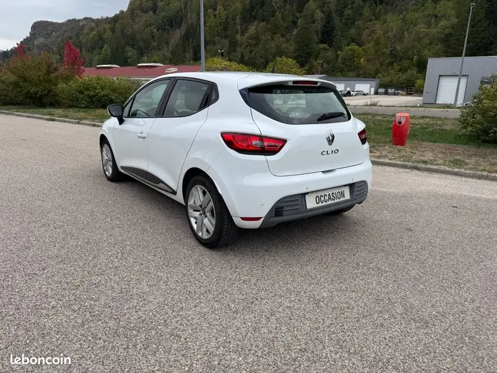Renault Clio 2019 photo 3