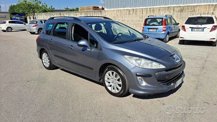 Peugeot 308 2009 photo 3